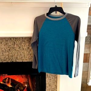 Boy’s Tee - Size L